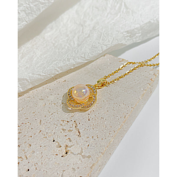 Women's Fashion Pearl and Diamond Pendant Necklace-Womens Pendant Necklace-SunnyHouse Jewelry